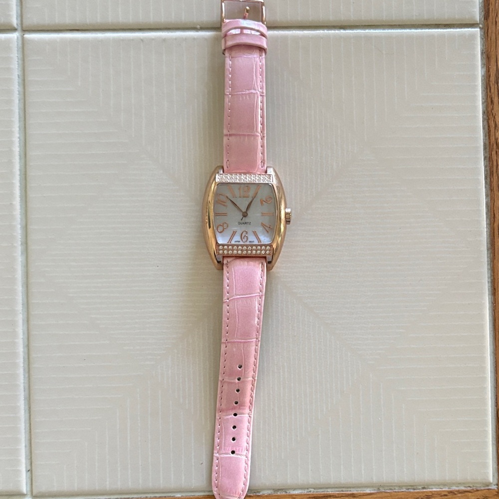 Elegant Pink Women's Watch